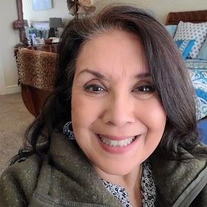 Meet your Posher, Jina